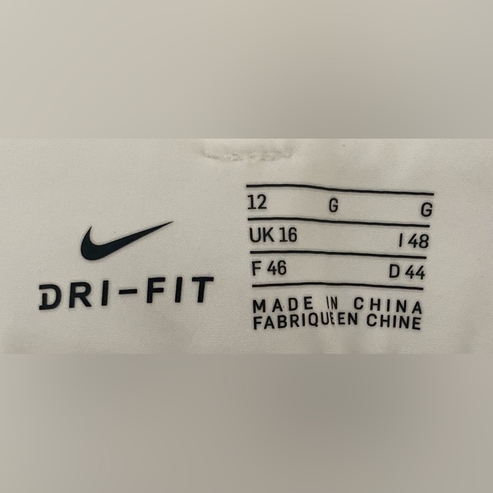 NIKE.. WOMENS FLEX DRI FIT PANTS - Picture 13 of 16
